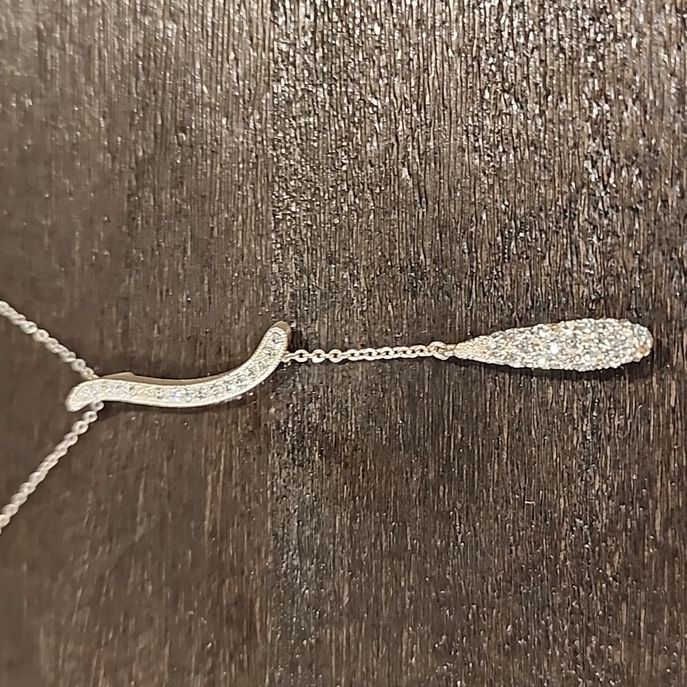 Elegant Sparkling Silver Tone Teardrop Necklace